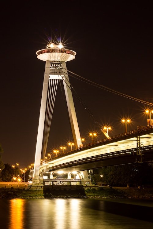 Bratislava bei Nacht