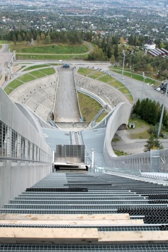 Oslo Pass : Tremplin de saut à ski de Holmenkollen à Oslo, Norvège